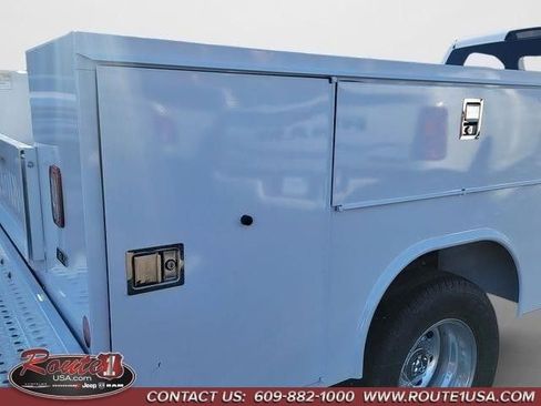 New 2026 RAM 3500 4x4 Regular Cab DRW image 11