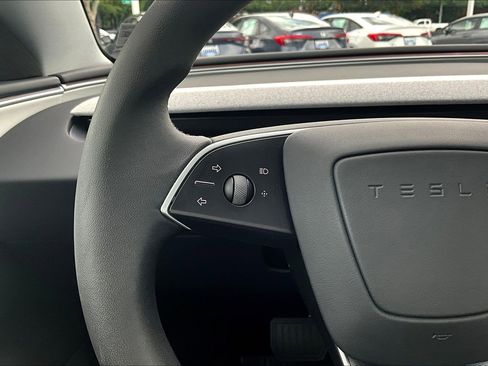 Used 2025 Tesla Model 3 Long Range RWD image 20