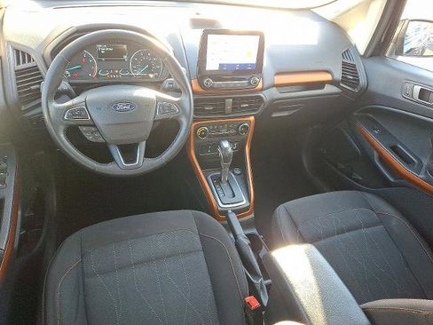 Certified 2021 Ford EcoSport SE w/ SE Appearance Package image 12
