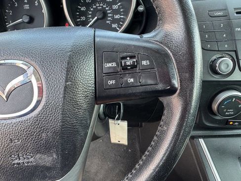 Used 2015 MAZDA MAZDA5 Touring image 18