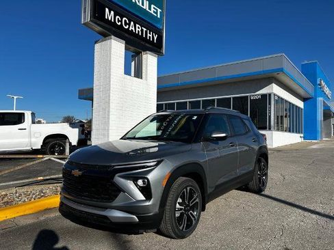 New 2026 Chevrolet TrailBlazer LT w/ Convenience Package image 2