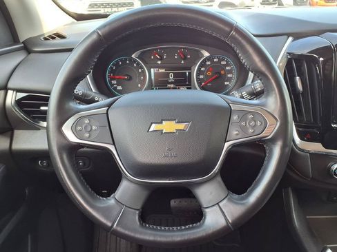 Used 2018 Chevrolet Traverse LT FWD image 32