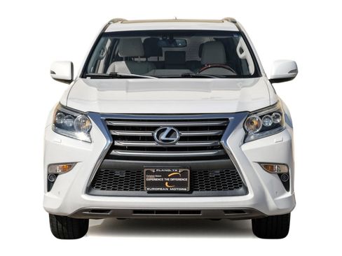 Used 2015 Lexus GX 460 w/ Premium Package image 5