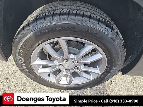 Used 2022 Toyota Highlander Platinum image 24