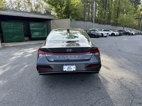 New 2026 Hyundai Elantra Limited FWD image 6