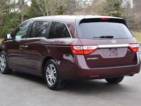 Used 2011 Honda Odyssey EX-L image 32