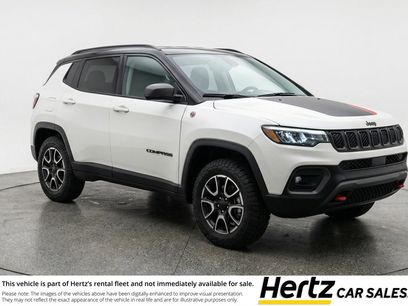Used 2025 Jeep Compass Trailhawk
