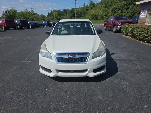 Used 2014 Subaru Legacy 2.5i AWD/4WD image 3