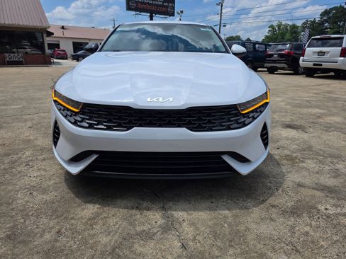 Used 2023 Kia K5 LXS FWD image 2