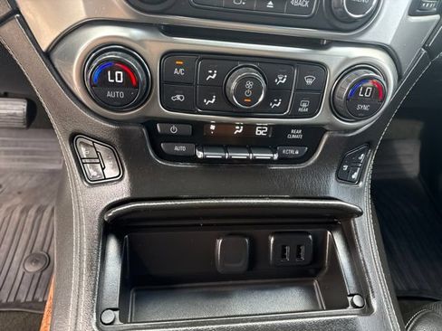 Used 2016 Chevrolet Tahoe LTZ AWD/4WD image 23