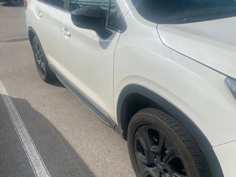 Used 2024 Subaru Ascent Onyx Edition AWD/4WD image 2