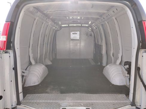 Used 2020 GMC Savana 2500 Work Van image 13