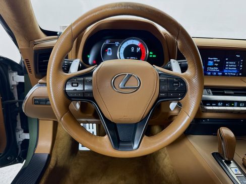 Used 2018 Lexus LC 500 Coupe w/ Performance Package RWD image 12