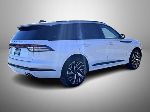 New 2026 Lincoln Aviator Black Label w/ Jet Appearance Package image 5