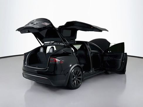 Used 2022 Tesla Model X Plaid AWD/4WD image 29