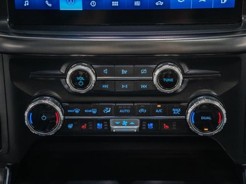 Certified 2023 Ford F150 Lariat w/ Equipment Group 502A High image 32