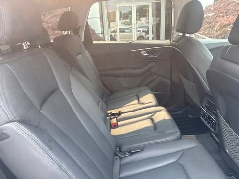 Used 2023 Audi Q7 3.0T Premium Plus AWD/4WD image 24