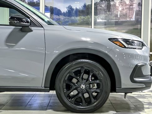 Used 2024 Honda HR-V Sport image 34