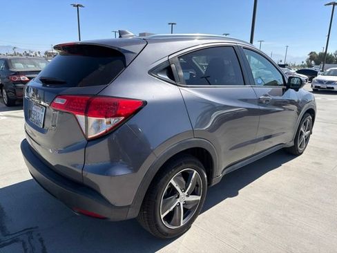 Used 2022 Honda HR-V EX image 2