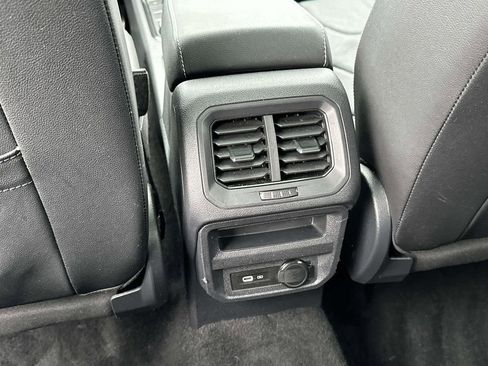 Certified 2023 Volkswagen Tiguan SEL R-Line image 16