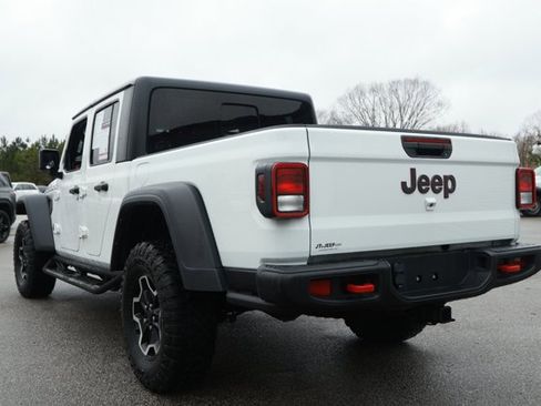Used 2023 Jeep Gladiator Rubicon w/ Cold Weather Group image 9