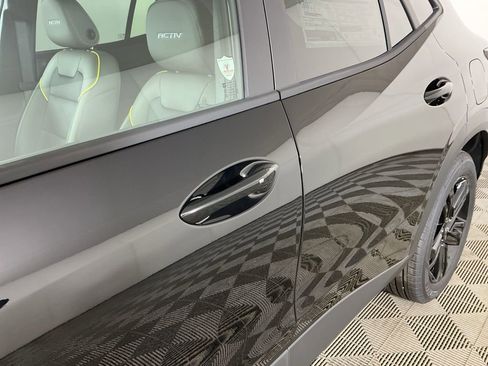 New 2026 Chevrolet Trax ACTIV FWD image 4