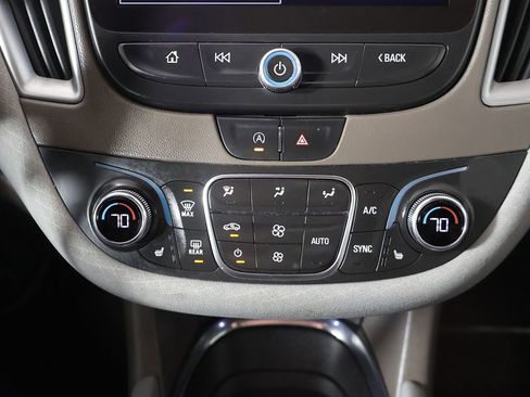 Used 2023 Chevrolet Malibu LT FWD image 41