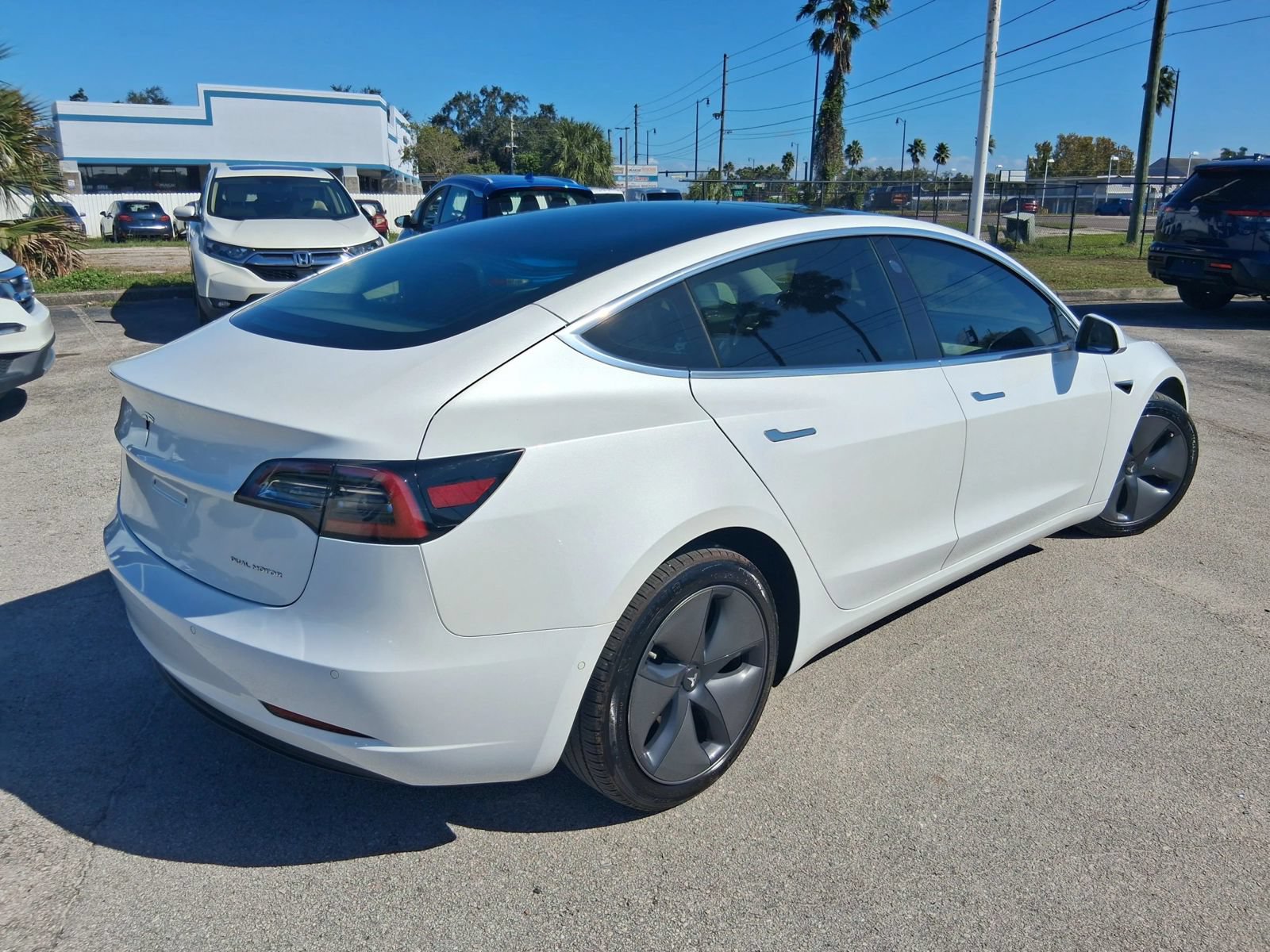 Used 2019 Tesla Model 3 Long Range AWD/4WD image 5