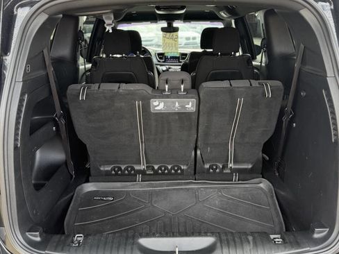 Used 2019 Chrysler Pacifica Touring Plus w/ S Appearance Package FWD image 21