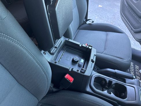 Used 2020 Jeep Gladiator Sport w/ Quick Order Package 24S image 37