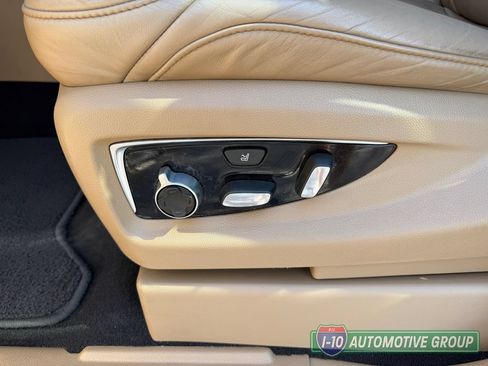 Used 2018 Cadillac Escalade ESV Platinum AWD/4WD image 15