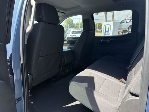 Used 2024 Chevrolet Silverado 1500 LT AWD/4WD image 26