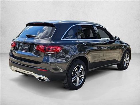 Certified 2022 Mercedes-Benz GLC 300 image 5