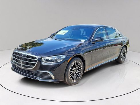 New 2026 Mercedes-Benz S 500 4MATIC image 3