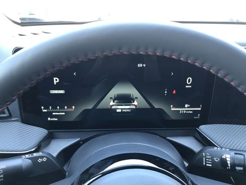 New 2026 Nissan Kicks SR w/ Cold Weather Package image 24