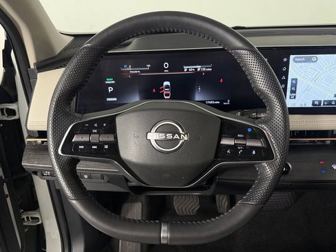Used 2024 Nissan Ariya FWD image 14