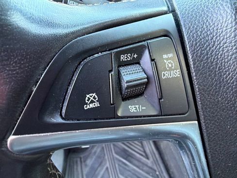Used 2018 Buick Encore Essence AWD/4WD image 22
