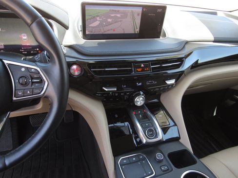 Used 2022 Acura MDX SH-AWD w/ Advance Package image 19