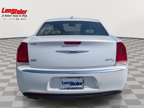 Used 2016 Chrysler 300 C Platinum w/ Safetytec Plus Group AWD/4WD image 4