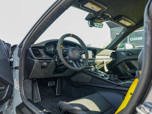 Used 2025 Porsche 911 GT3 RS image 15