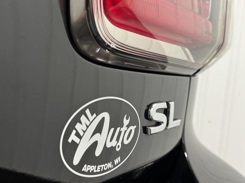 Used 2019 Nissan Armada SL w/ Premium Package image 7