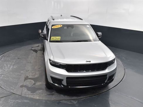 Used 2024 Jeep Grand Cherokee L Laredo image 44