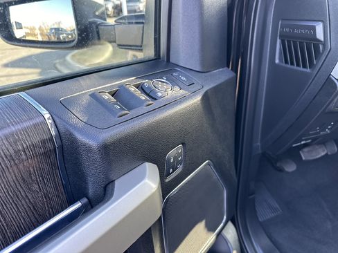 Used 2021 Ford F250 Lariat w/ Lariat Ultimate Package image 14