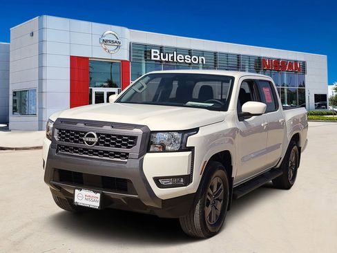 Certified 2025 Nissan Frontier SV w/ SV Convenience Package image 1