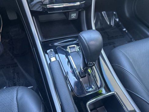 Used 2017 Honda Accord EX-L image 22