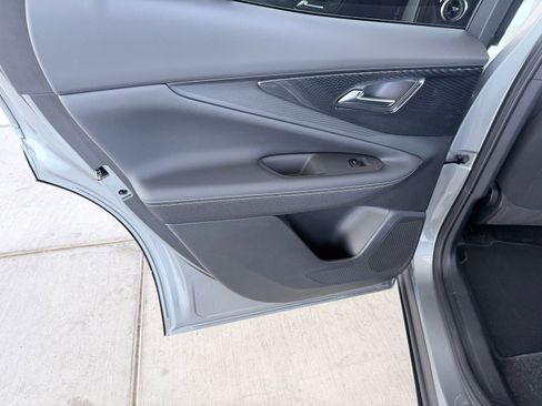 New 2026 Chevrolet Blazer EV LT w/ Midnight/Sport Edition FWD image 19