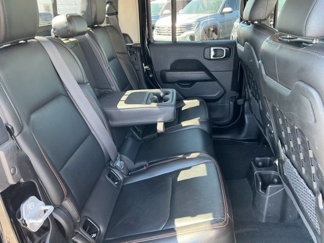 Used 2023 Jeep Gladiator Mojave w/ LED Lighting Group AWD/4WD image 17