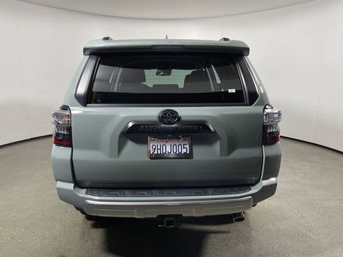 Used 2023 Toyota 4Runner TRD Off-Road AWD/4WD image 4