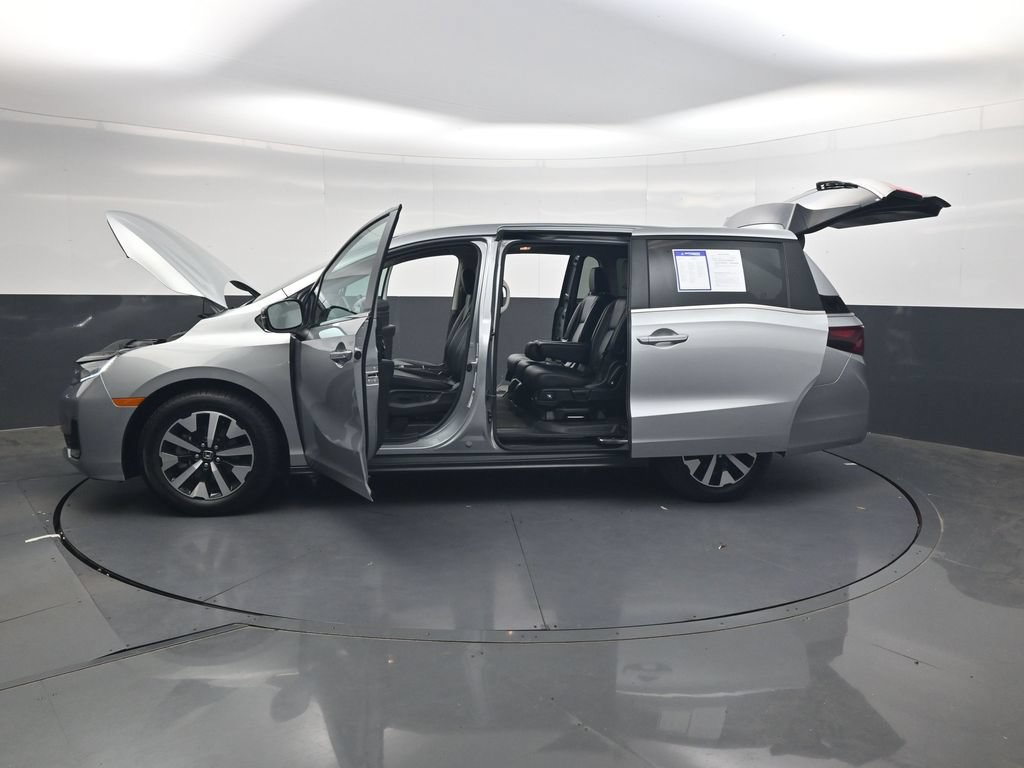 Used 2025 Honda Odyssey EX-L image 48