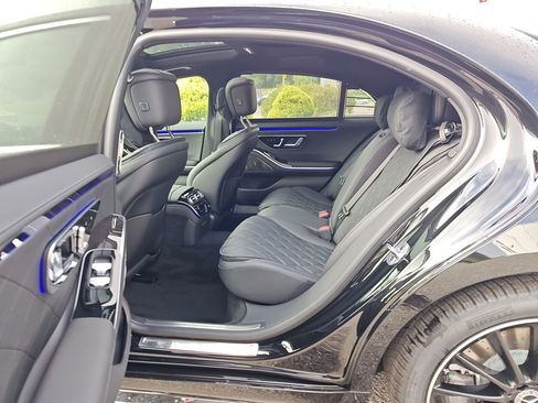 New 2026 Mercedes-Benz S 580 4MATIC Sedan image 6
